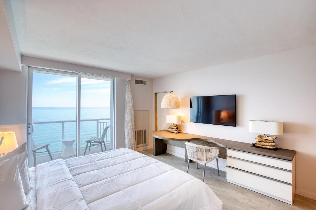 Daytona Grande Oceanfront Hotel